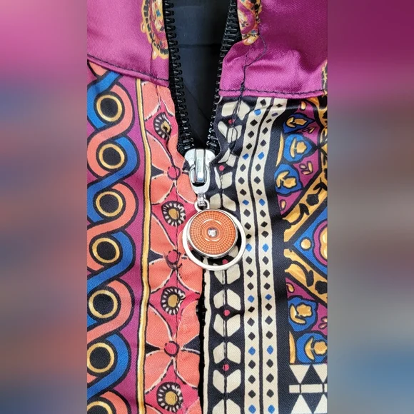 Urban Outfitters Scarf Print Bomber Jacket Mens L Multi Color Satiny Baggy ZipUp - Picture 9 of 15